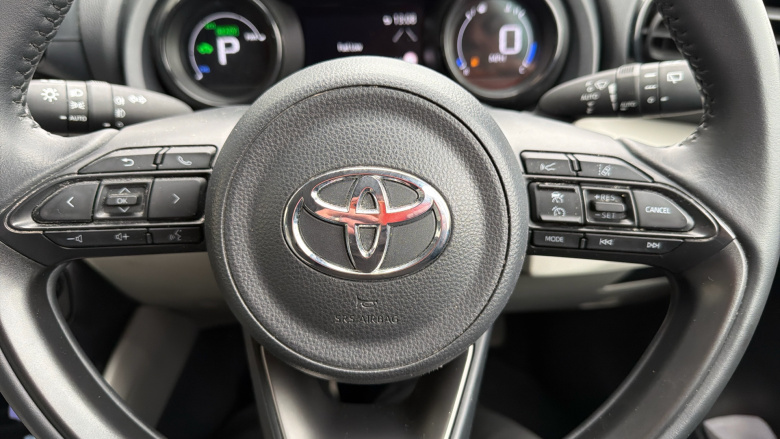 Toyota Yaris 1.5 Hybrid Excel 5dr CVT Hybrid Hatchback